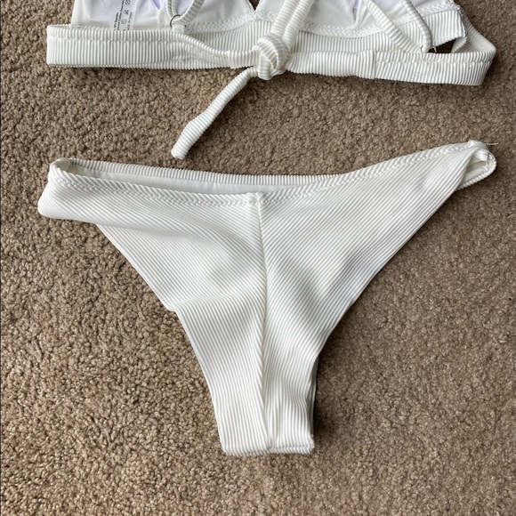 White Ribbed Cheeky Bikini Set - Picture 8 of 8